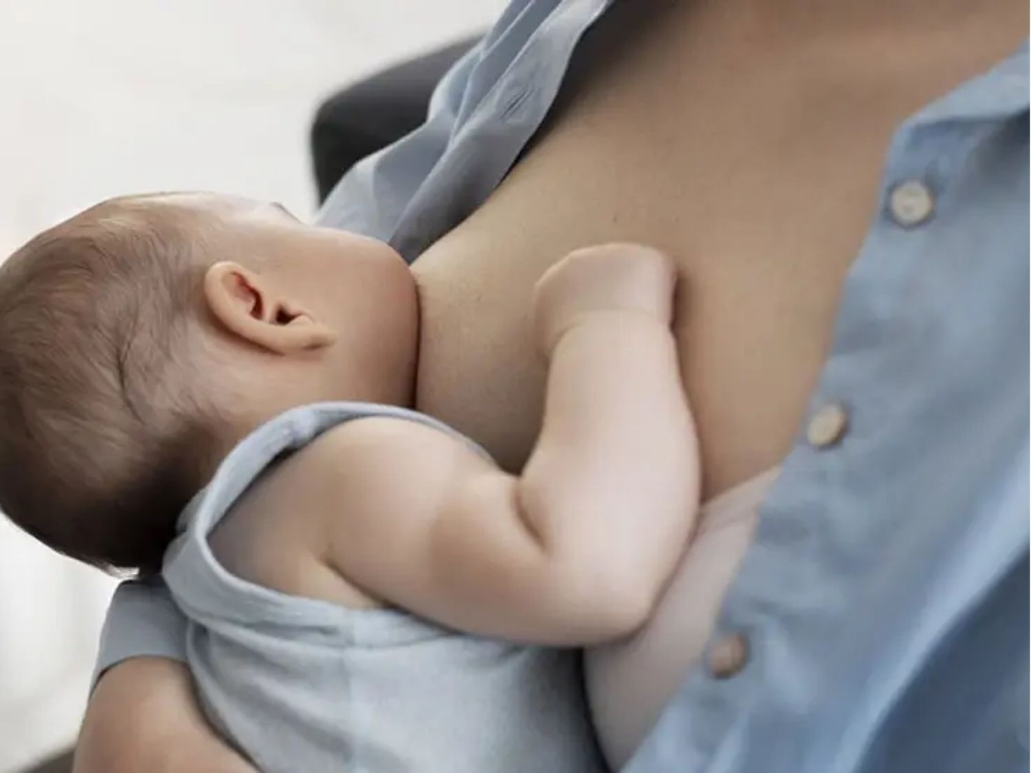 Ngực lép có thể ảnh hưởng đến tiết sữa