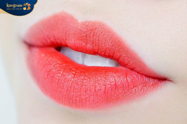 Chị Nhung review sau khi phun môi tại Kangnam