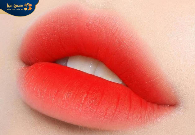 Màu đỏ cam quốc dân được nhiều người ưa chuộng