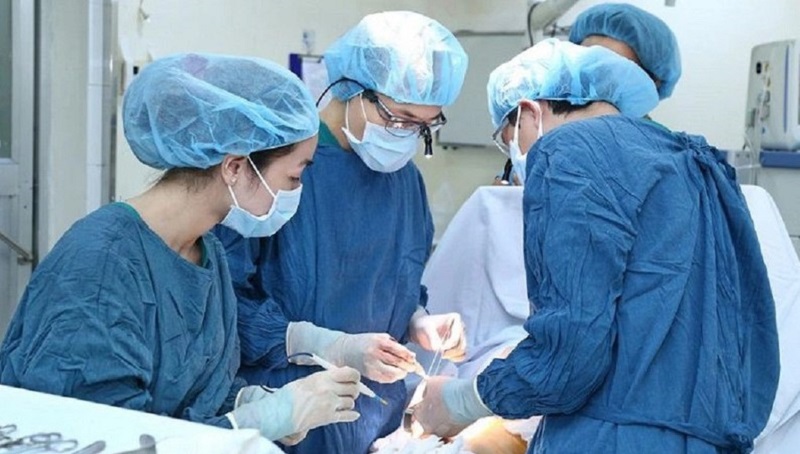 Phẫu thuật áp dụng cho những vết sẹo lồi diện tích lớn