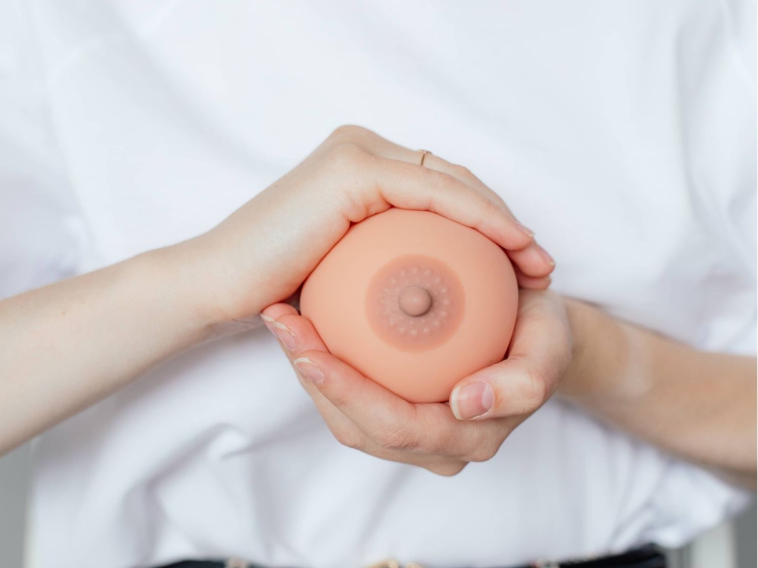 Phái đẹp có nhu cầu thu nhỏ nữ hoa để tự tin hơn