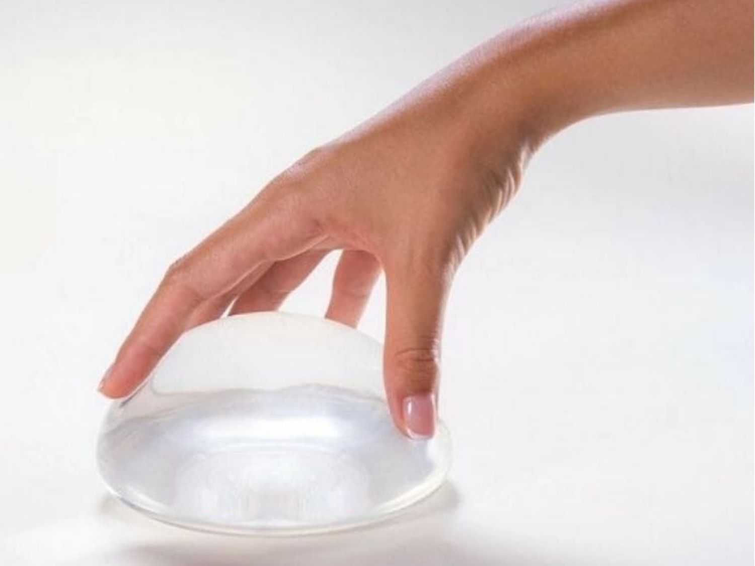 Túi ngực là loại túi chứa vật liệu sinh học dùng để tăng kích thước vòng một