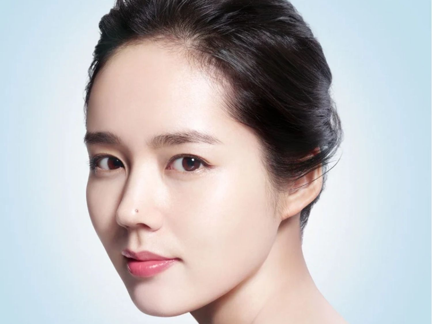 Tướng mặt phụ nữ có tài lãnh đạo