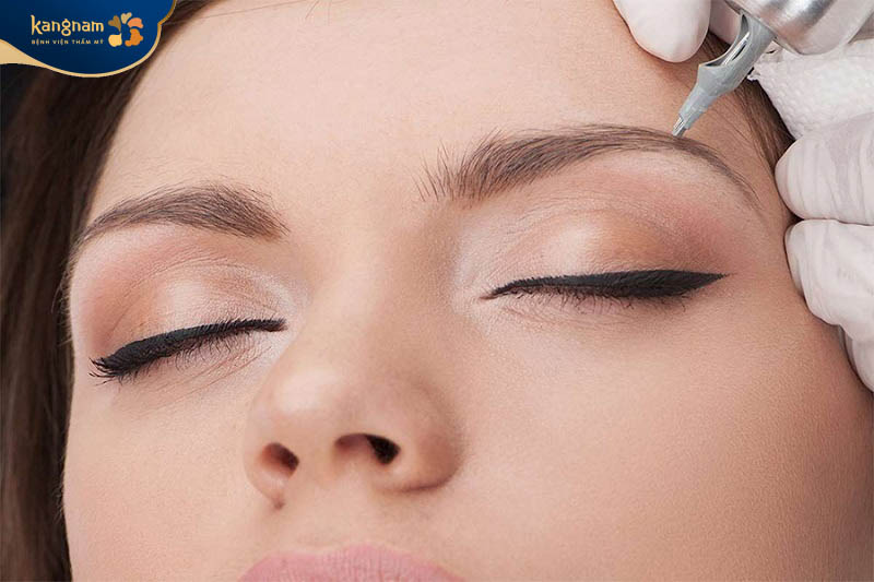 Dặm lông mày định kỳ theo lịch hẹn
