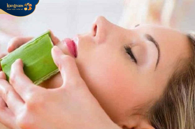 Trên da có vết thương hở nếu dùng nha đam sẽ làm vết thương lâu phục hồi