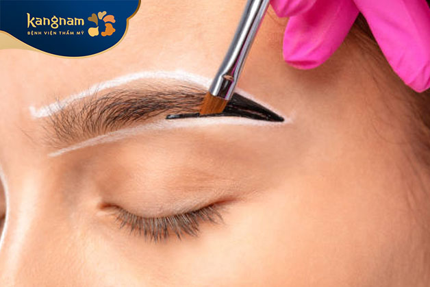 Nhuộm lông mày duy trì được vài tuần