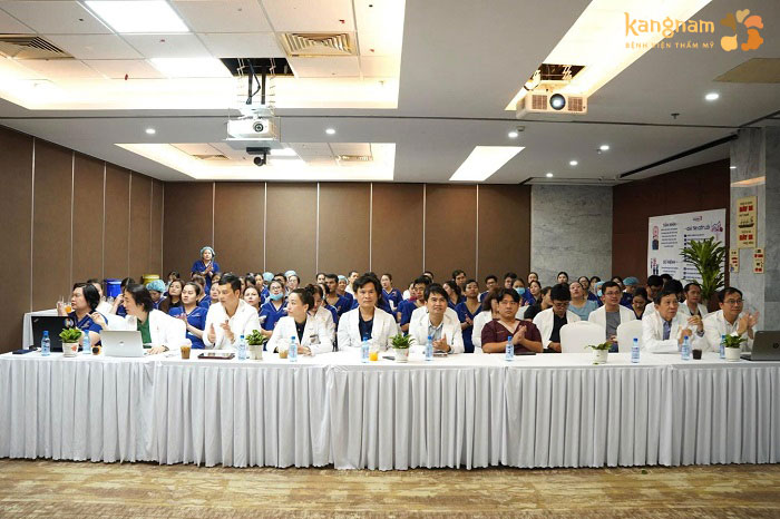 Sự kiện có sự tham gia của Ts.Bs Võ Tiến Huy, Ban lãnh đạo Bệnh viện cùng toàn thể y bác sĩ, điều dưỡng Kangnam