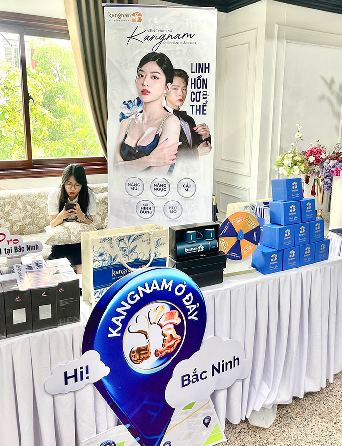 Những phần quà được chuẩn bị để dành tặng các doanh nhân tham gia