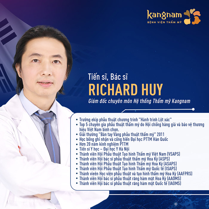 Khác hàng được tư vấn hàm mặt với chuyên gia hàng đầu như TS. BS. Richard Huy