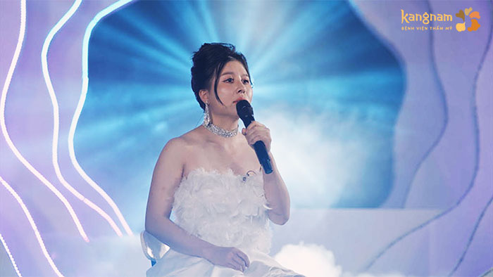 Huyền trang dành tặng ca khúc đầy xúc động cho mẹ và con gái