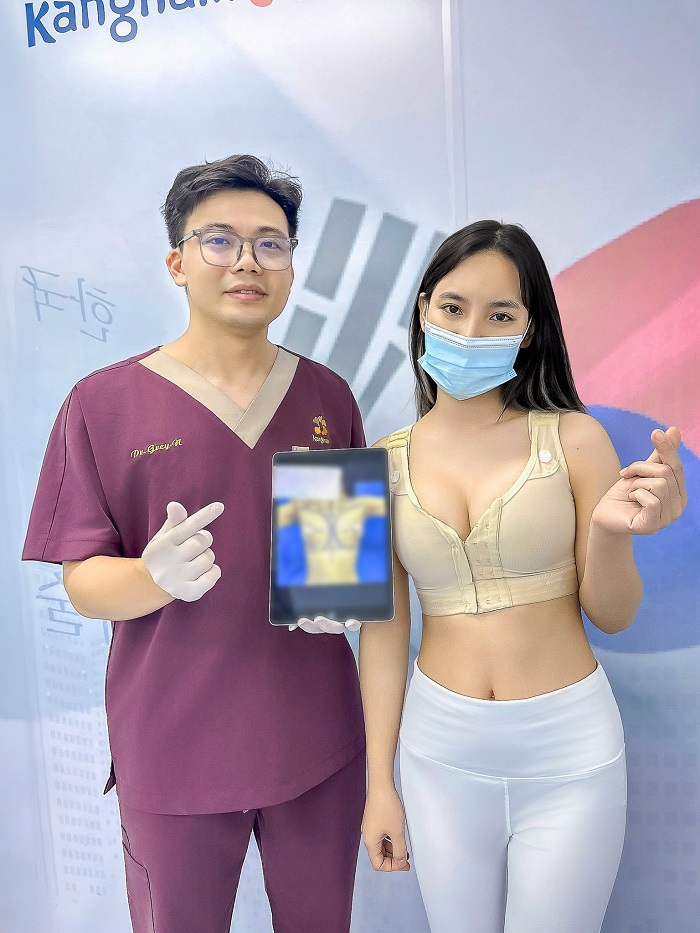 Kangnam có đội ngũ bác sĩ thẩm mỹ ngực nhiều năm kinh nghiệm, giỏi chuyên môn