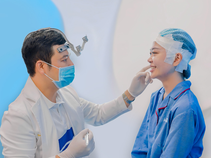 Bác sĩ sẽ tư vấn kỹ lưỡng dáng mũi phù hợp