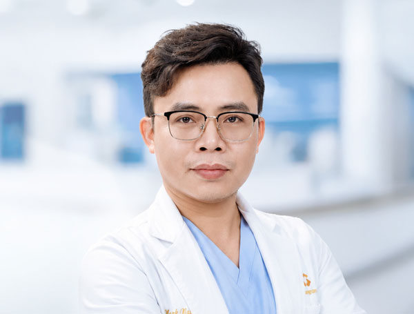 BS Nguyễn Hữu Đoàn - Phó khoa Thẩm mỹ Hàn Quốc BVTM Kangnam Sài Gòn