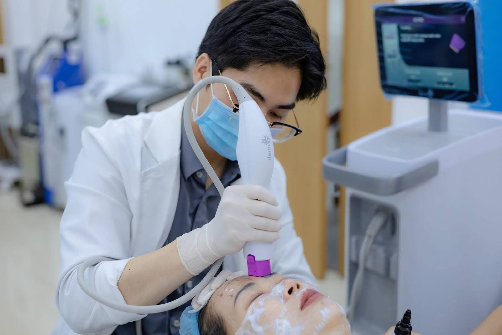 Thermage FLX giúp kích thích sản sinh collagen tự nhiên