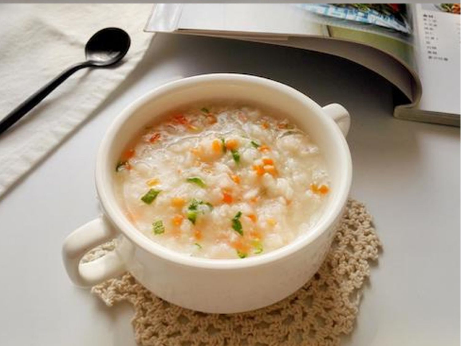 Ưu tiên các món cháo, soup thanh đạm