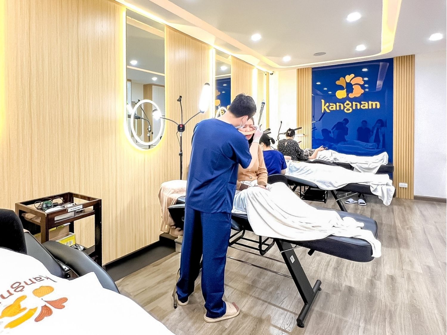 Cơ sở khang trang, tiện nghi