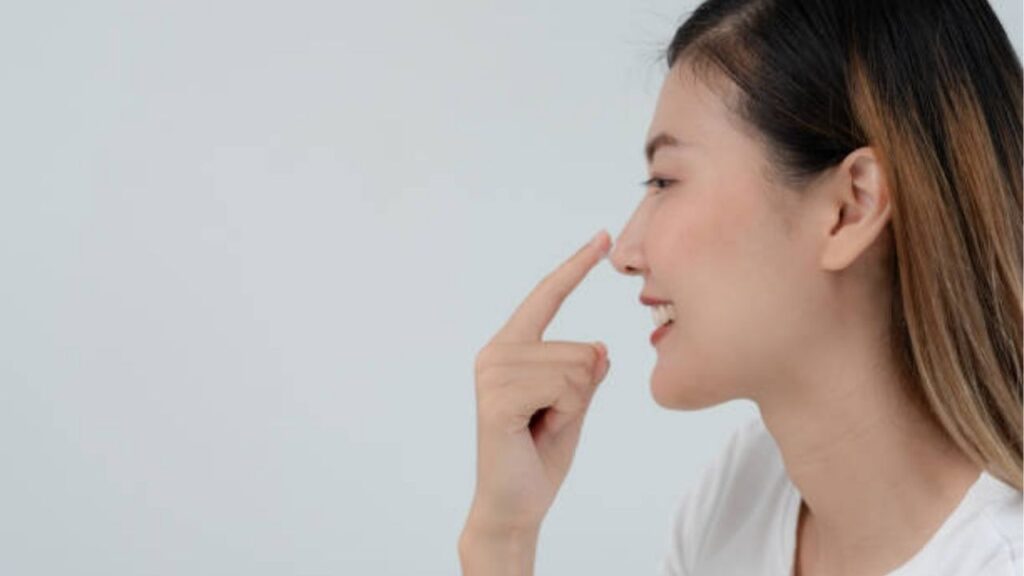 Thu nhỏ đầu mũi là gì? Các phương pháp thực hiện và lưu ý an toàn