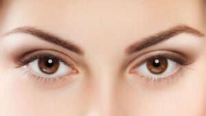 Cắt mí bị trợn: Giải pháp sửa mí hỏng & Quy trình tái cấu trúc an toàn 2026