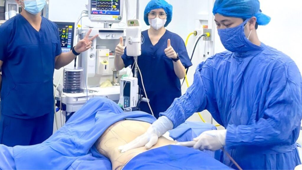 Khắc phục da lồi lõm sau hút mỡ: Phác đồ tái cấu trúc mô phẳng mịn từ Chuyên gia