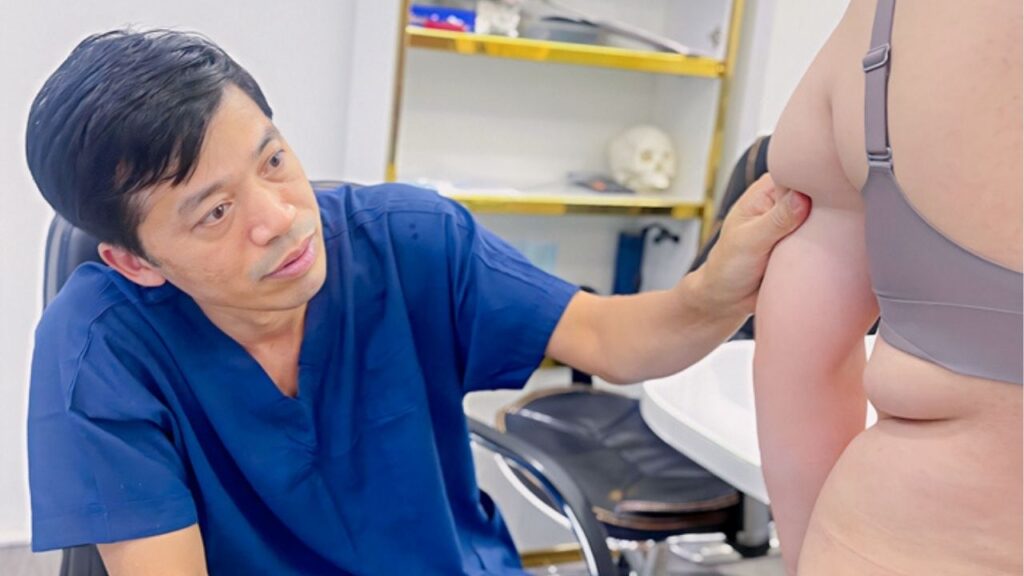 Top 5 bác sĩ hút mỡ Hà Nội giỏi, chuyên môn cao và uy tín nhất 2026