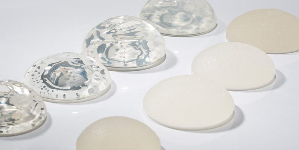 Khách hàng nên chọn túi độn theo thể trạng và vóc dáng cơ thể