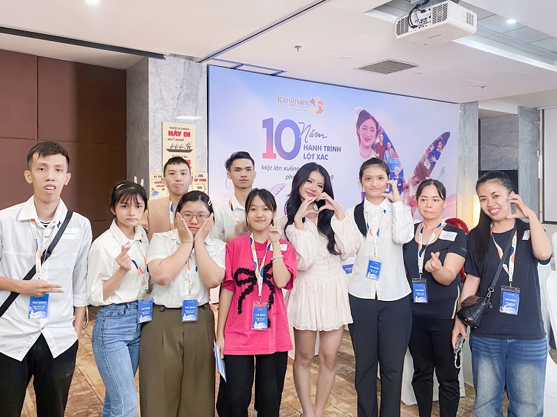 Hành Trình Lột Xác thu hút sự tham gia của đông đảo các thí sinh