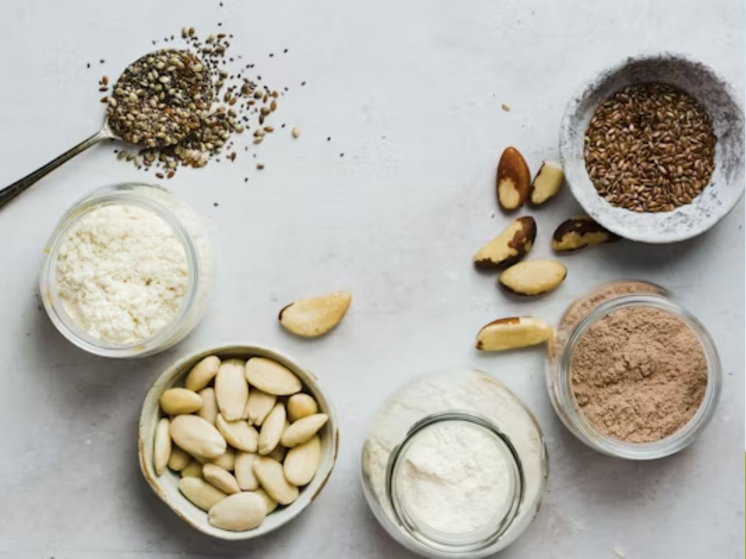 Sữa và thực phẩm giàu protein tốt cho người mới phẫu thuật hàm