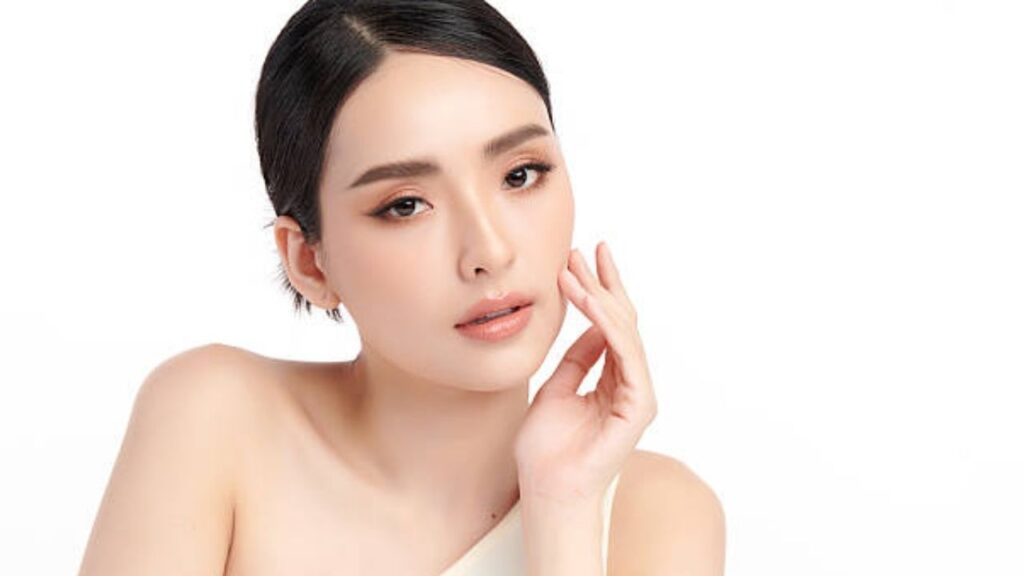 Chỉnh hàm có ảnh hưởng nói chuyện không? Sự thật về giọng nói và lộ trình 21 ngày hồi phục phát âm