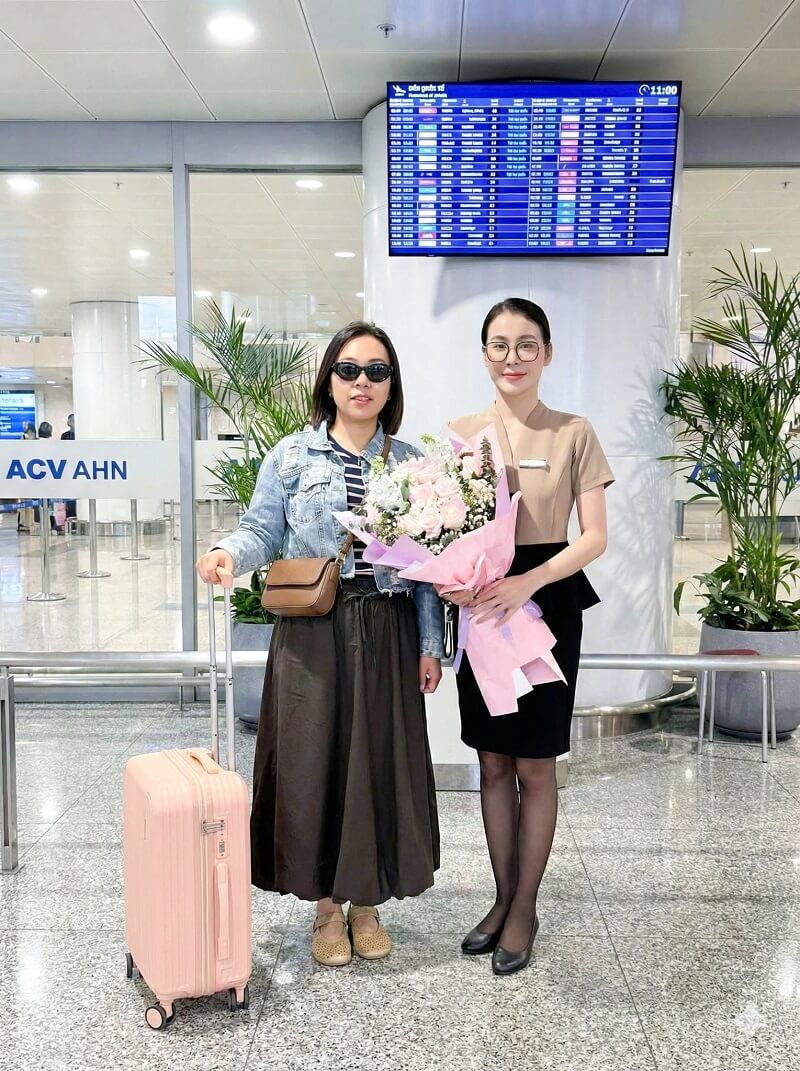 Kangnam tung nhiều chương trình ưu đãi hấp dẫn. Đưa đón khách hàng Việt Kiều về nước làm đẹp