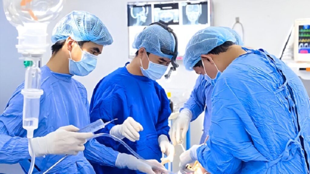 Hạ gò má có cần gây mê toàn thân không? Khi nào bắt buộc gây mê