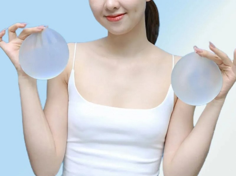 Độ mềm mại và đàn hồi vượt trội của gel túi ngực cao cấp tại Kangnam