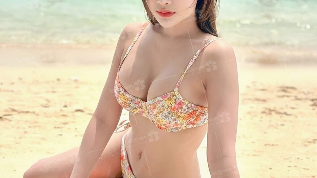 Nâng ngực bao lâu bơi được? Lộ trình hồi phục 8 tuần để tự tin diện Bikini an toàn