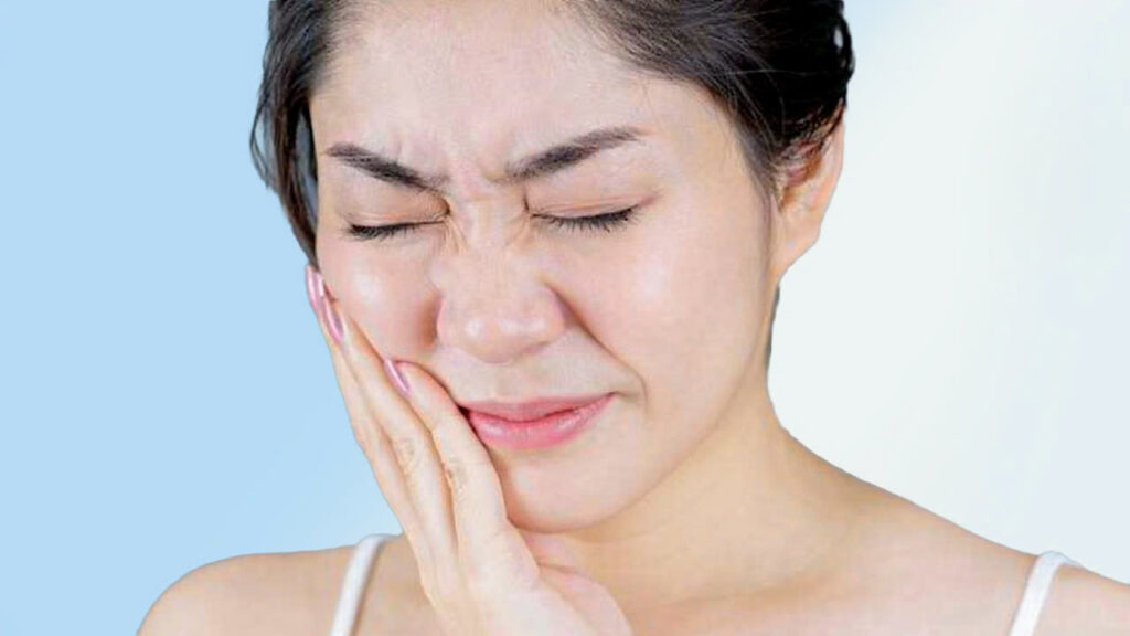 5 Dấu hiệu phẫu thuật hàm mặt bị đau kéo dài: Khi nào cần gặp bác sĩ ngay?