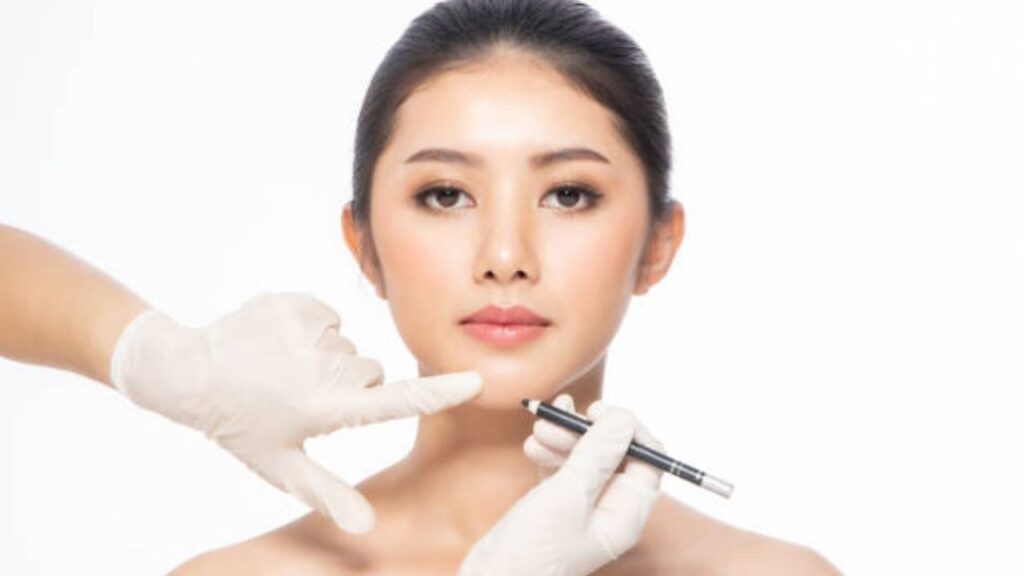 Phẫu thuật hàm mặt: Giải pháp chỉnh hình xương hàm an toàn & chuẩn y khoa
