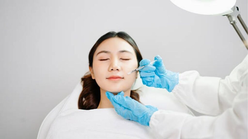 Tiêm Trẻ Hóa Profhilo Là Gì? Kiến Thức Cần Biết Trước Khi Thực Hiện