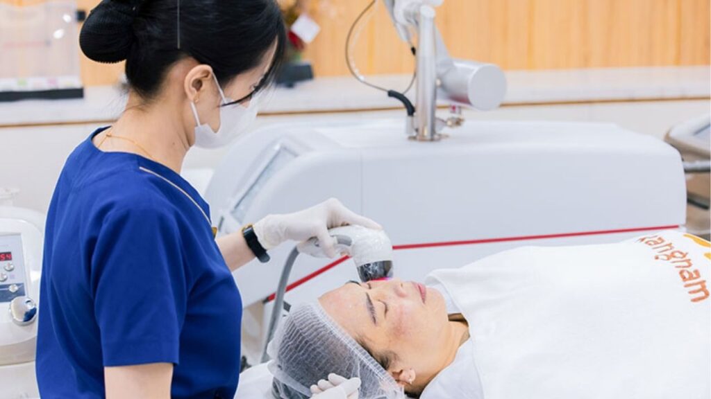 Trị nám chân sâu: Phương pháp hiệu quả, an toàn và hạn chế tái phát