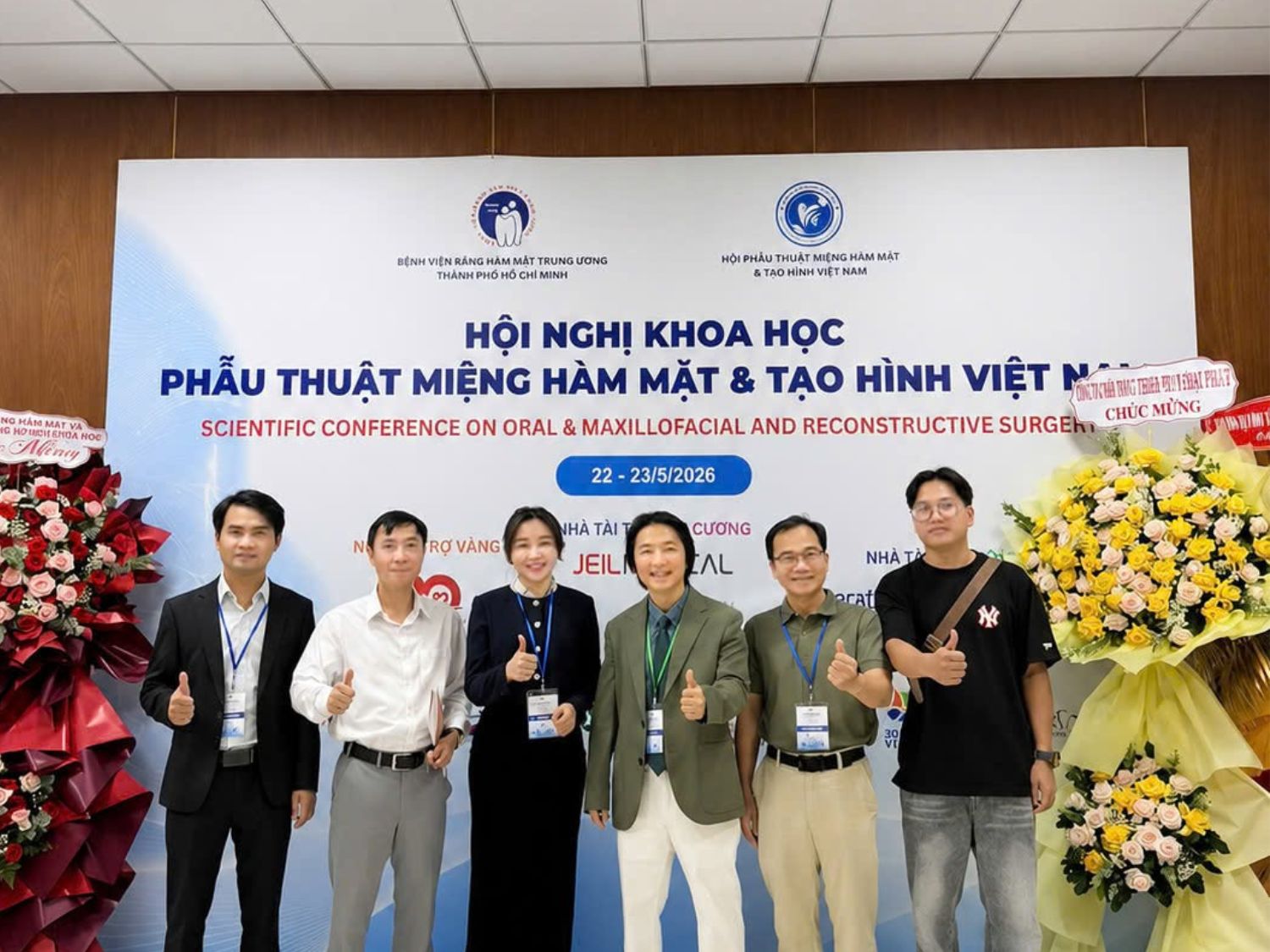 Các bác sĩ Kangnam tham dự Hội nghị Khoa học Phẫu thuật Miệng Hàm Mặt & Tạo hình Việt Nam, sự kiện chuyên môn nhằm cập nhật kiến thức và kỹ thuật trong lĩnh vực phẫu thuật hàm mặt – tạo hình.