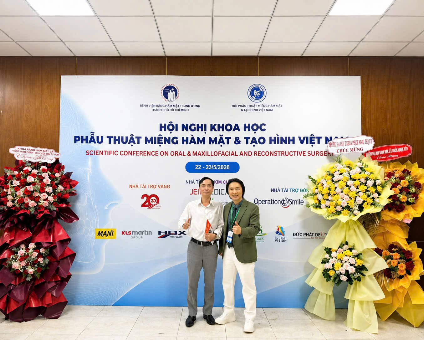 Dr. Vũ Hữu Chỉnh và Dr Richar Huy
