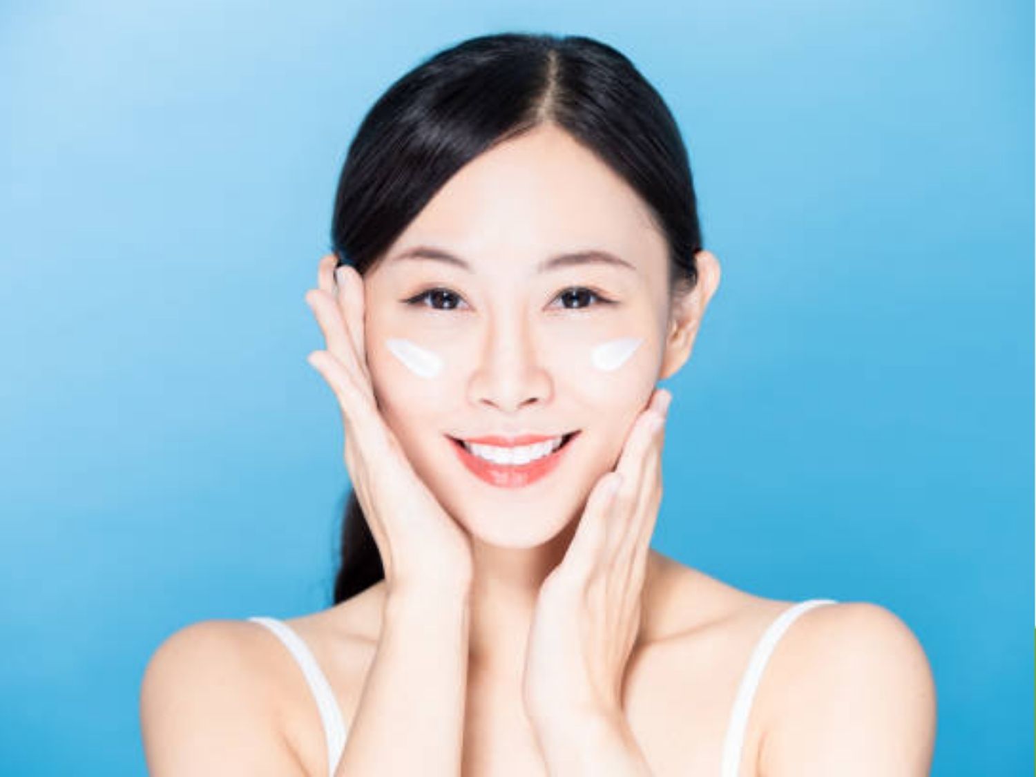 Chống nắng hàng ngày khi mới có nám xuất hiện