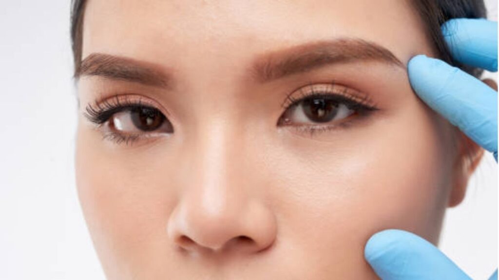 Trẻ hoá vùng mắt giá bao nhiêu? Chi phí cụ thể cho từng phương pháp