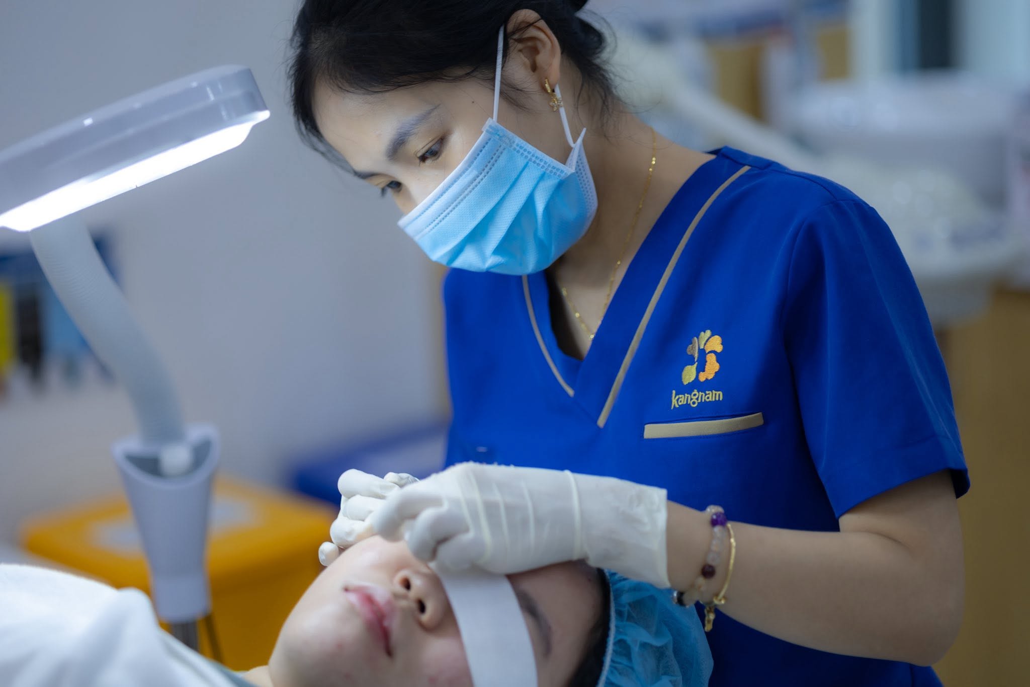 Chi phí trị mụn ở mỗi cơ sở thẩm mỹ sẽ có sự chênh lệch khác nhau