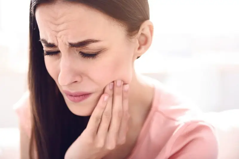 Nên theo dõi các triệu chứng bất thường sau trẻ hóa da