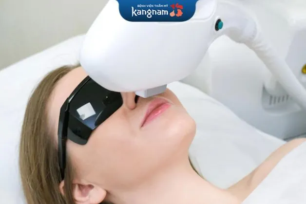 Cơ chế triệt lông của Diode Laser giúp tiêu diệt toàn bộ tế bào mầm nhú giúp lông không còn khả năng mọc trở lại