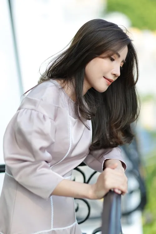 nguyễn thị huê 30 ngày lột xác