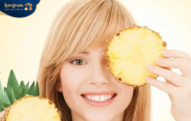 Trị mụn thịt bằng quả dứa an toàn cho mẹ bầu