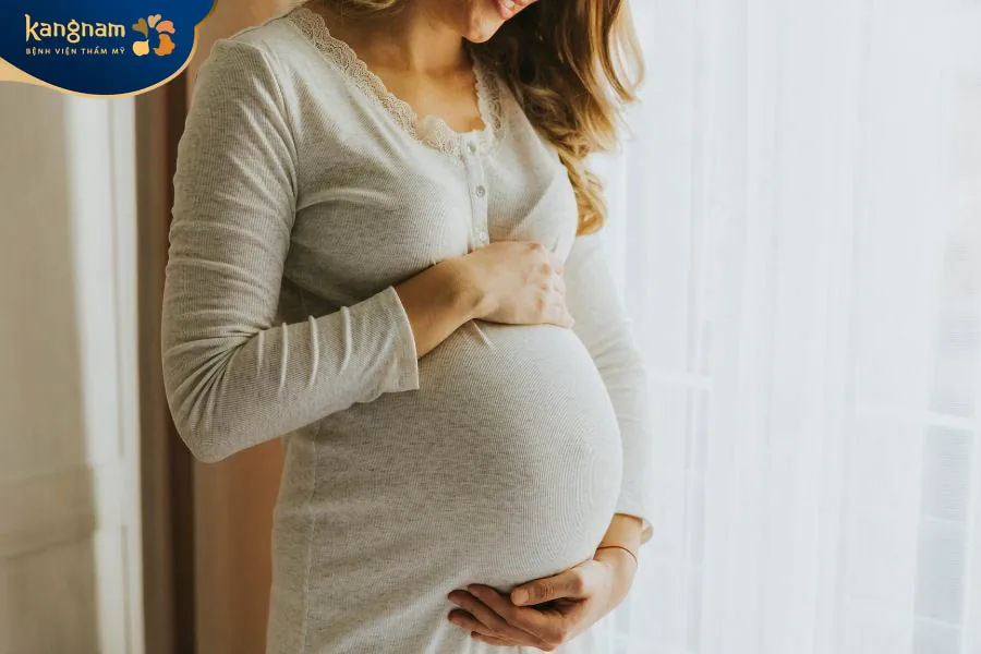 Thai phụ nên đến cơ sở y tế chuyên khoa để thăm khám, xét nghiệm, siêu âm