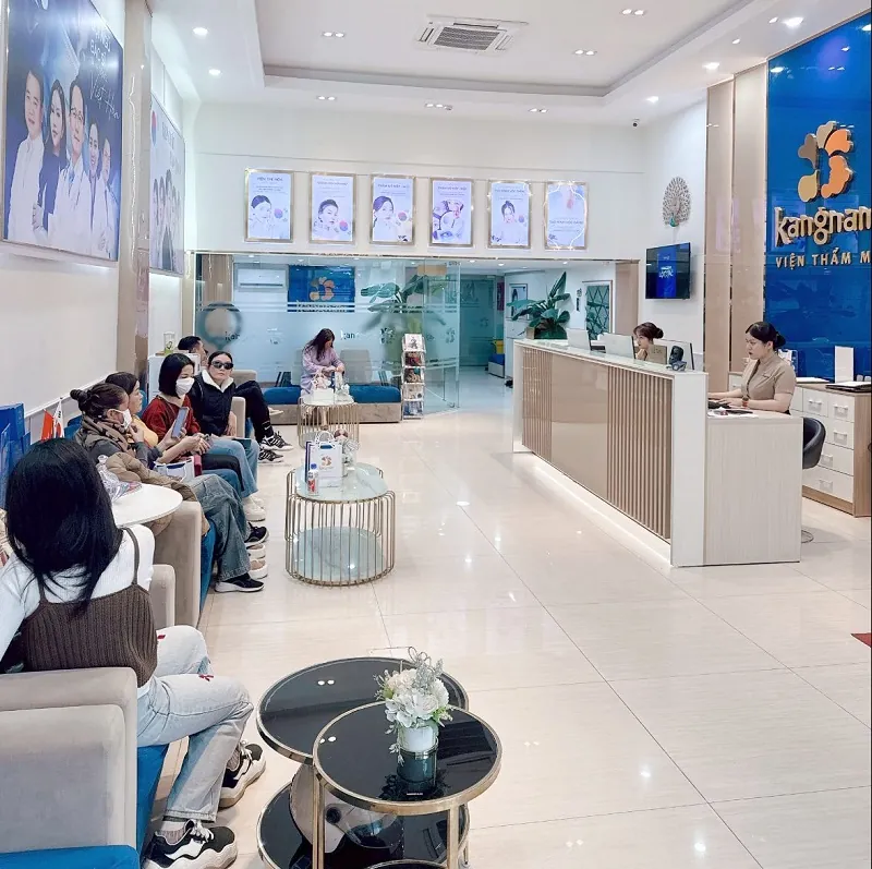 Cơ sở thuận tiện cho khách hàng đến làm đẹp