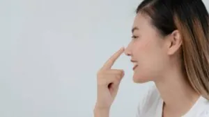 Thu nhỏ đầu mũi là gì? Các phương pháp thực hiện và lưu ý an toàn