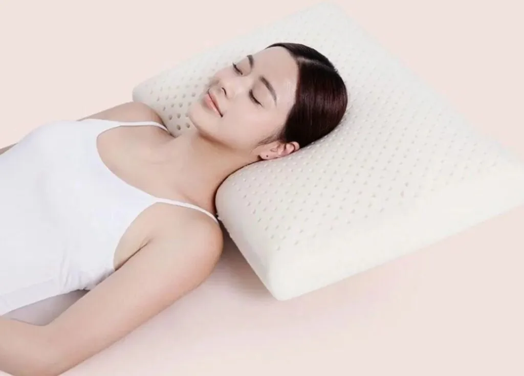 Duy trì nằm ngửa từ 2–3 tuần để trọng lực không dồn sang một bên, gây lệch sống mũi sau nâng.