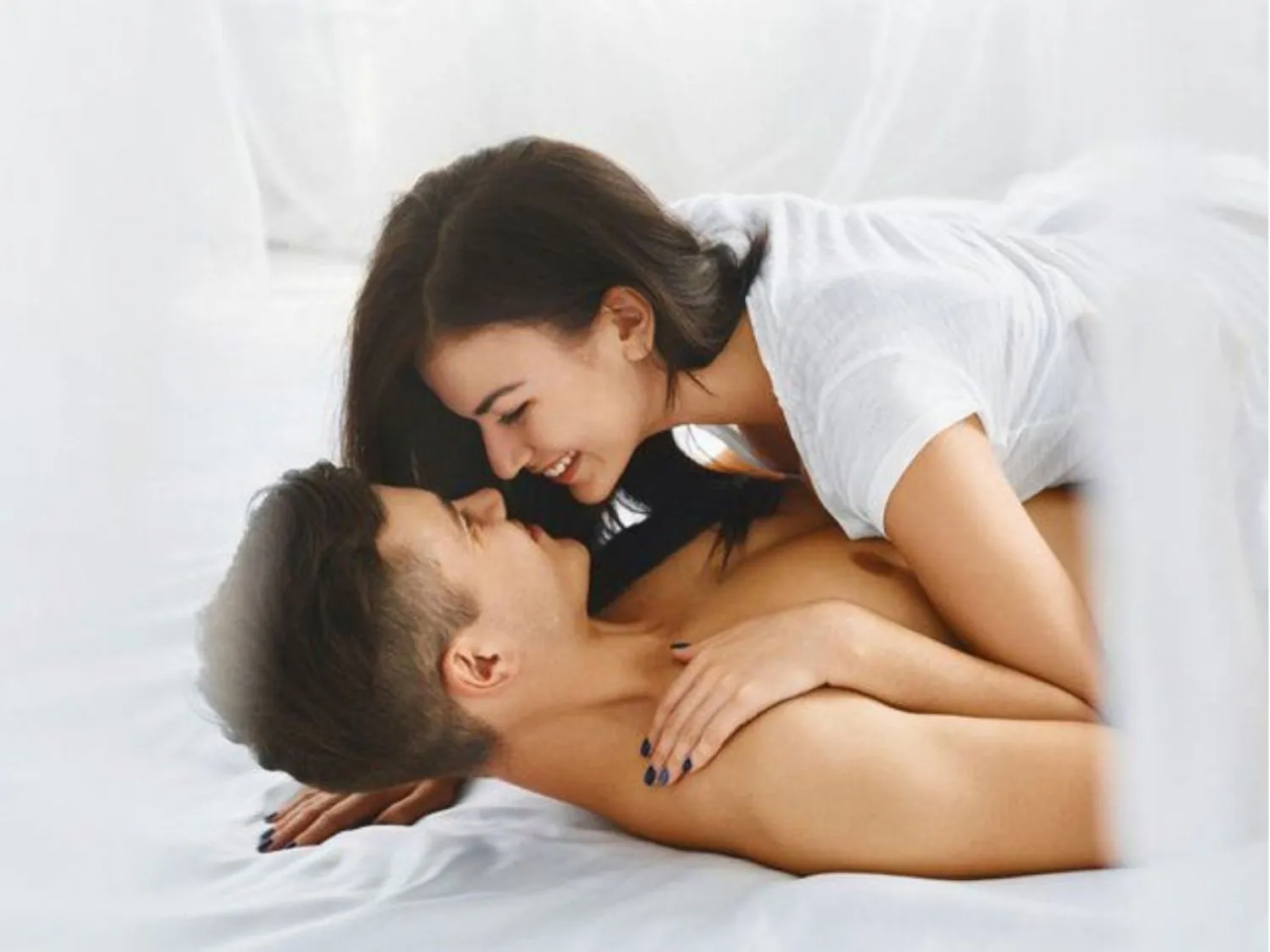 Nâng ngực không thay đổi khả năng đạt khoái cảm